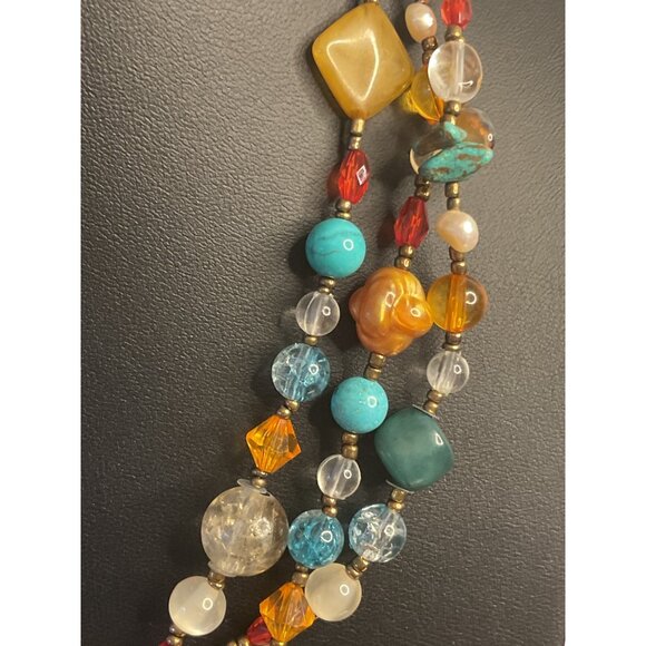 Multicolor Layered Beaded Necklace With Adjustable Chain - Picture 3 of 4